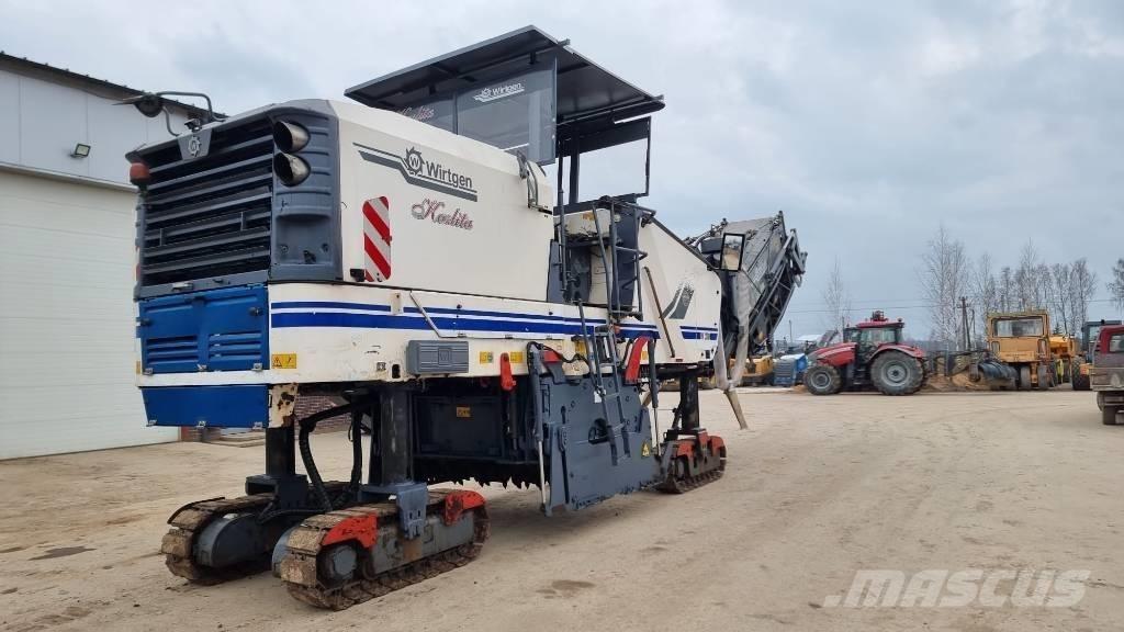 Wirtgen W 210 Asfaldi külmfreesimise masinad