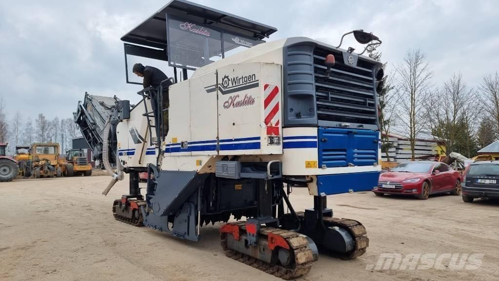Wirtgen W 210 Asfaldi külmfreesimise masinad