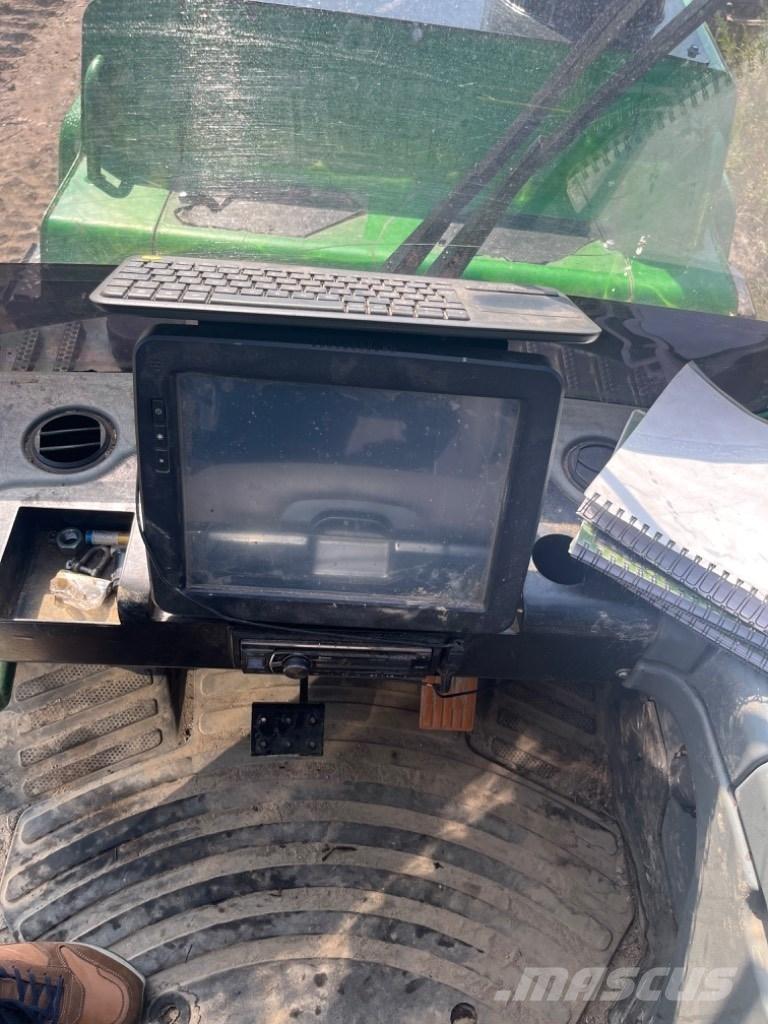 John Deere 1910G Forwarderid