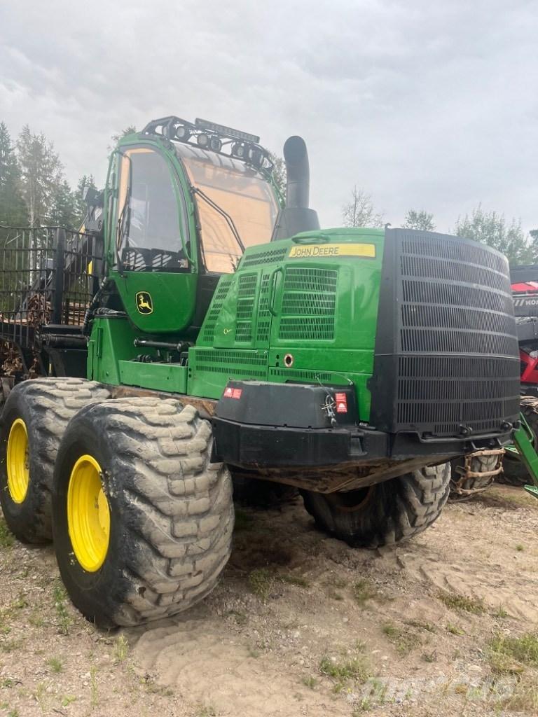 John Deere 1910G Forwarderid