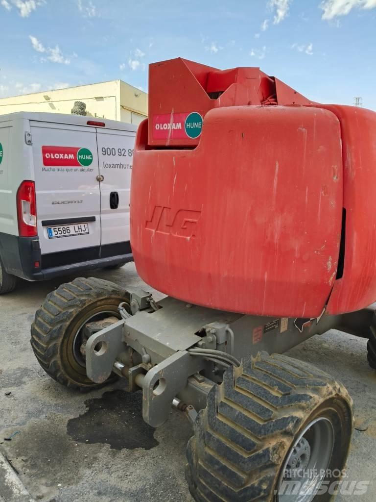 JLG 450 AJS II Iseliikuvad poomtõstukid