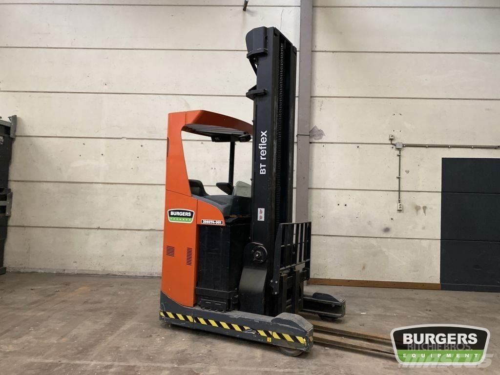 BT RRE140 Lükandmastiga tõstukid