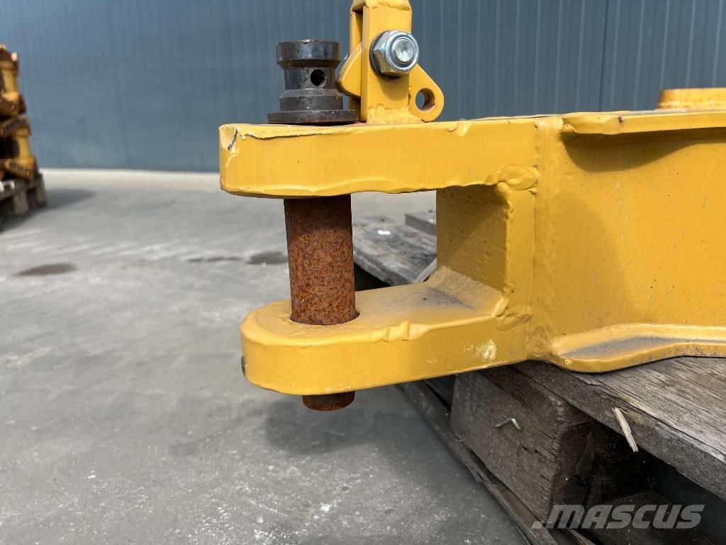 CAT D6R / D6T Zugmaul Muud osad