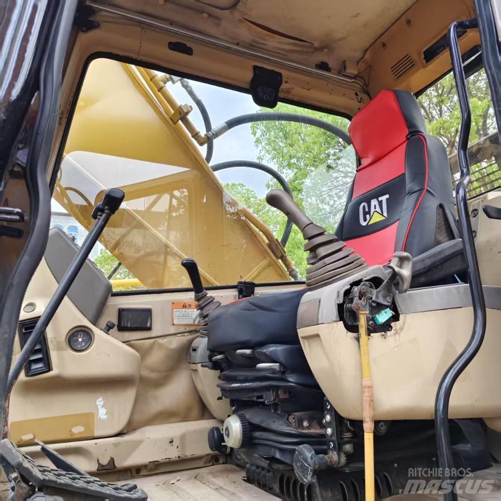 CAT 325 B L Roomikekskavaatorid