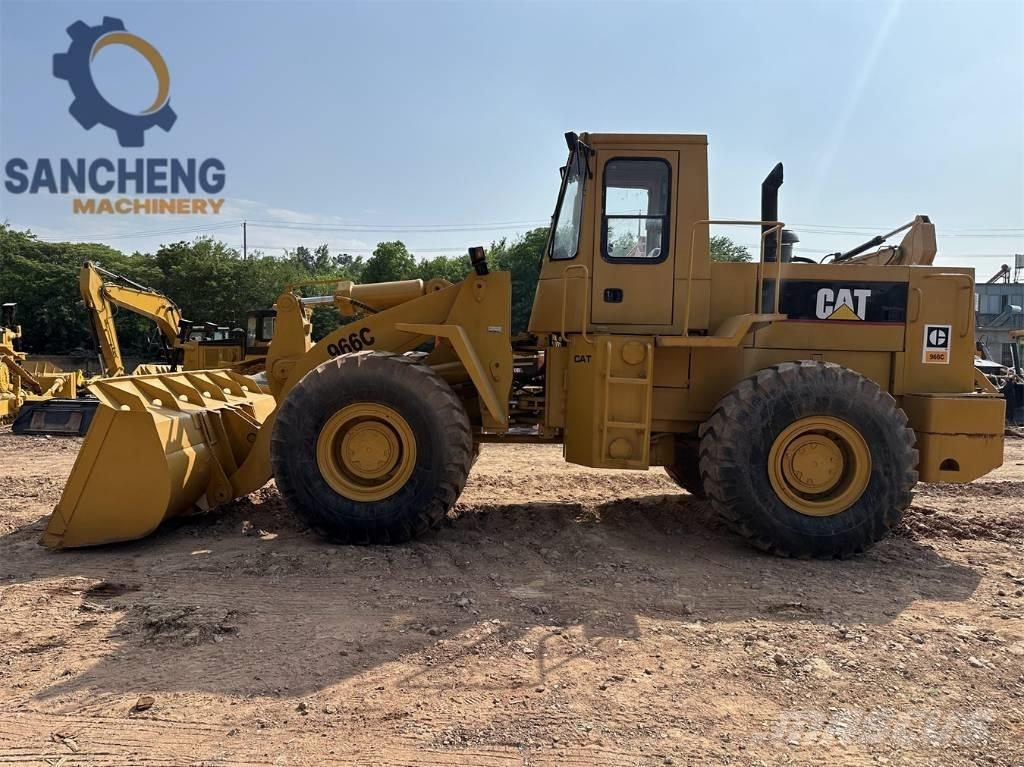 CAT 966 C Rataslaadurid