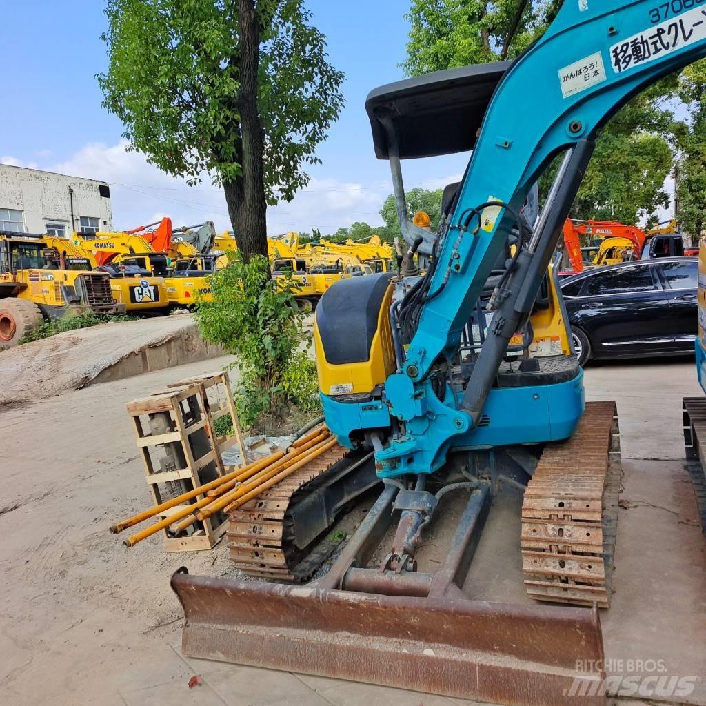 Kubota U30 Miniekskavaatorid < 7 t