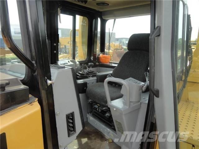 CAT D 8 R Buldooserid