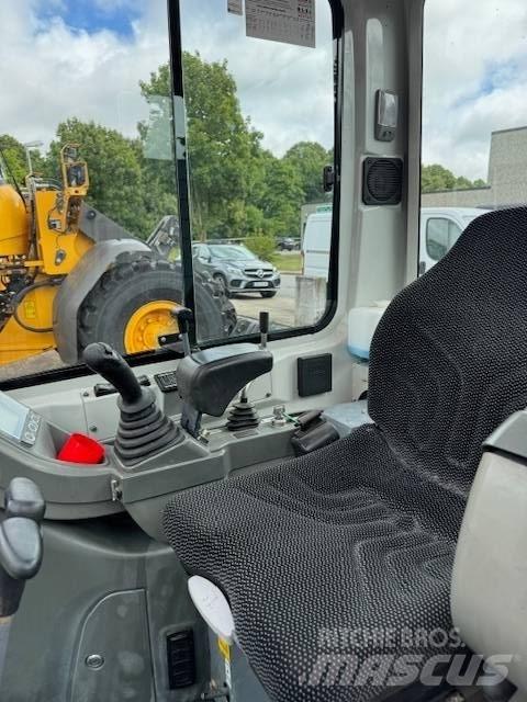 Takeuchi TB 216 V4 Miniekskavaatorid < 7 t