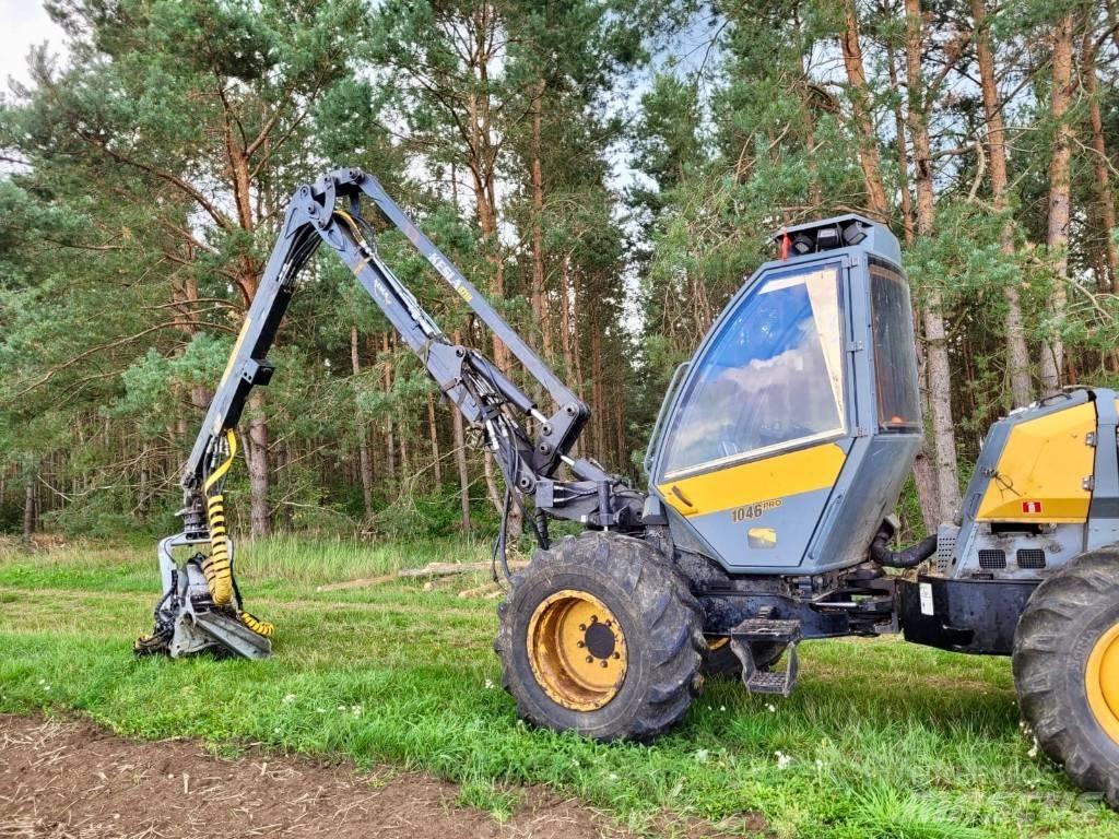 Sampo-Rosenlew 1046 Harvesterid