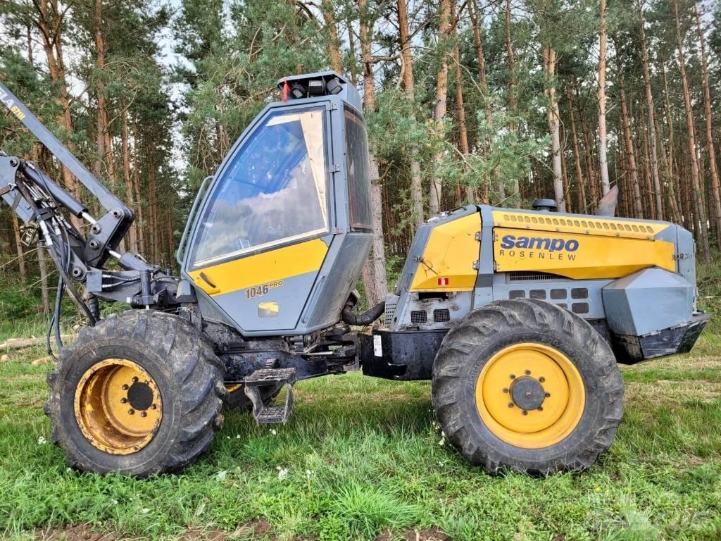 Sampo-Rosenlew 1046 Harvesterid