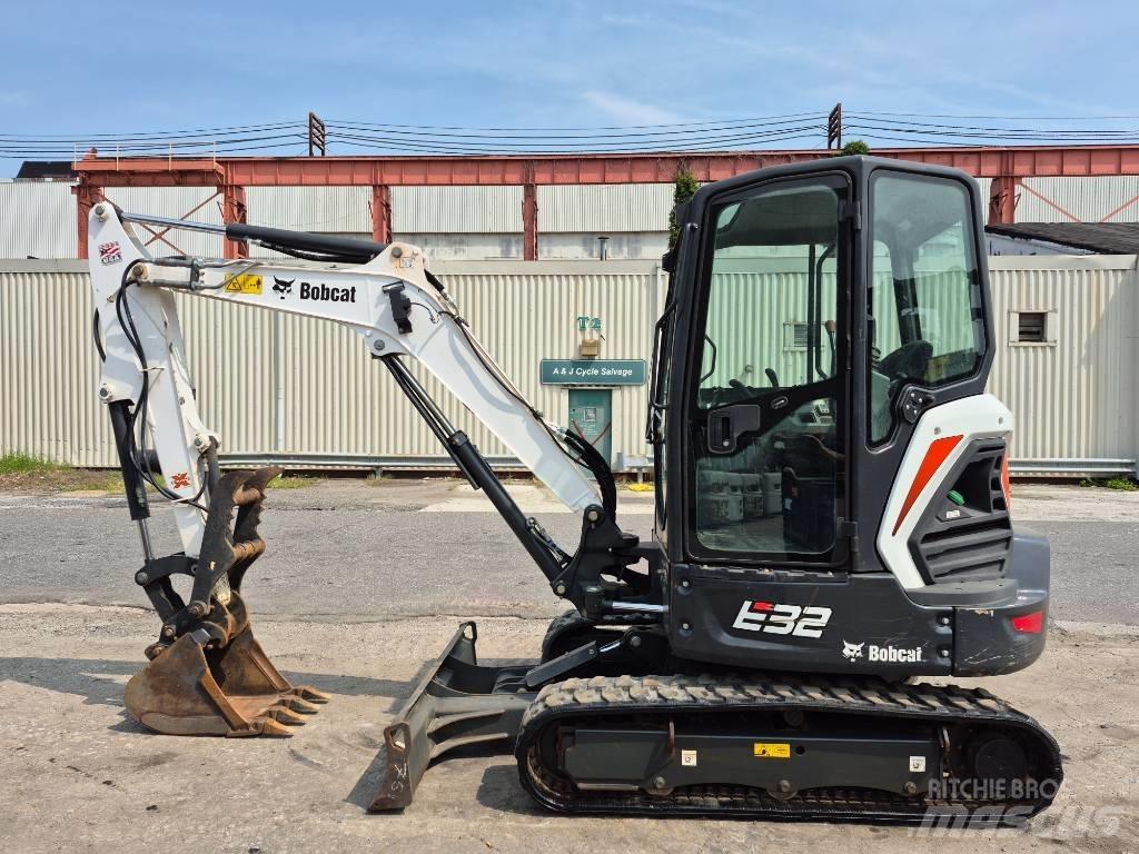 Bobcat E 32i Miniekskavaatorid < 7 t