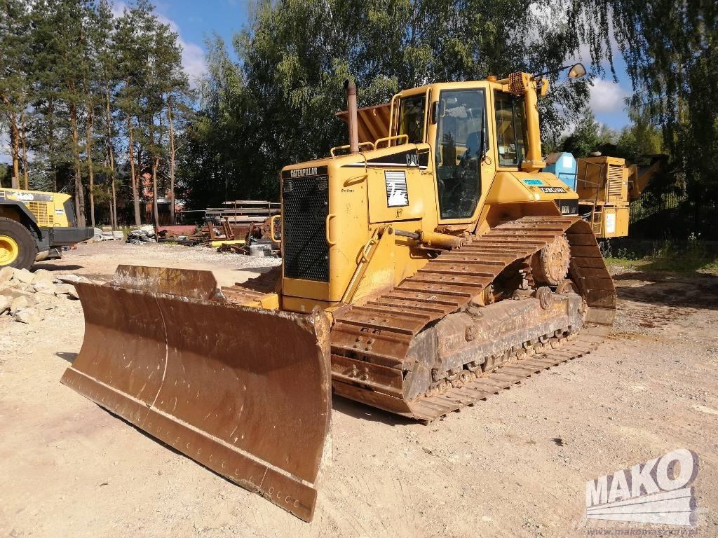 CAT D 6 N LGP Buldooserid