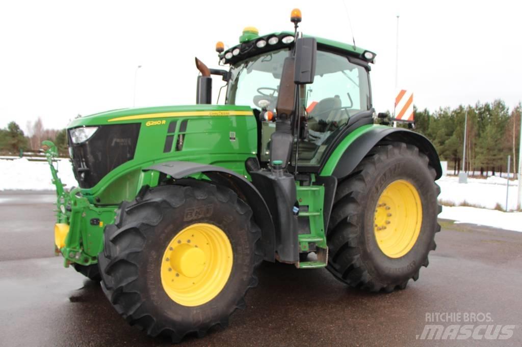 John Deere 6250 R Traktorid