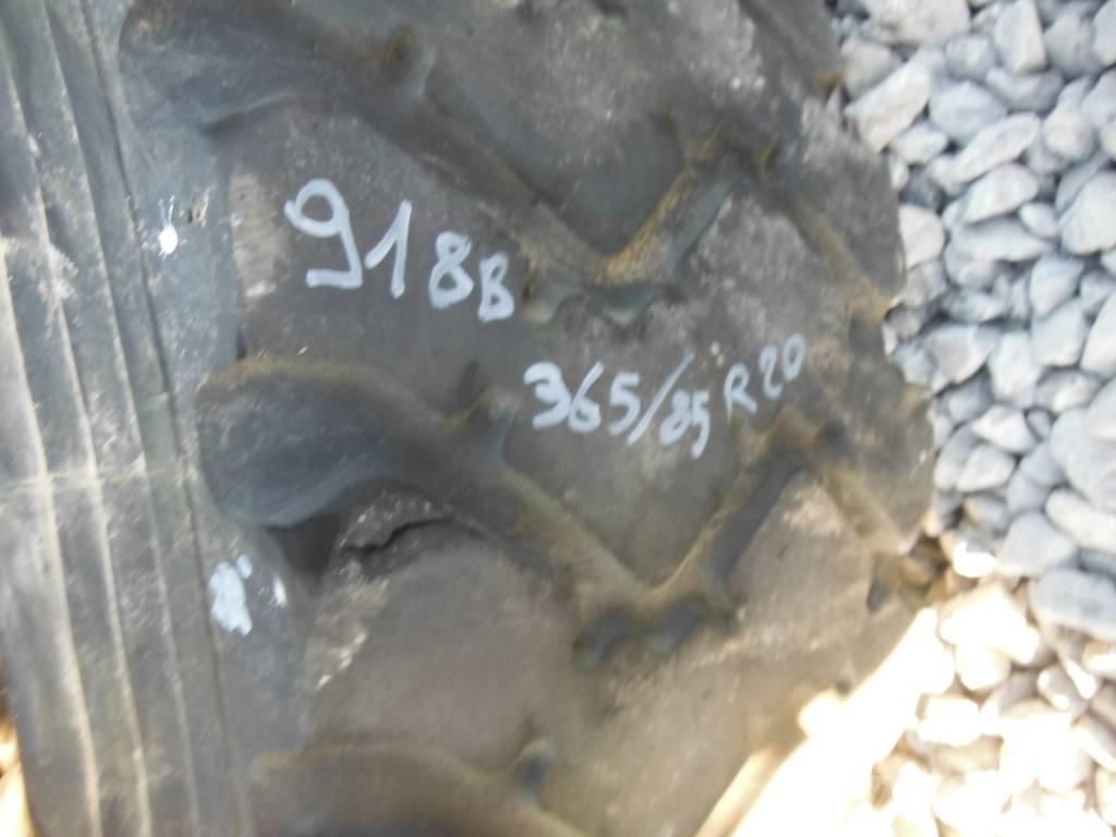 Michelin 365/85R20 Rehvid, rattad ja veljed