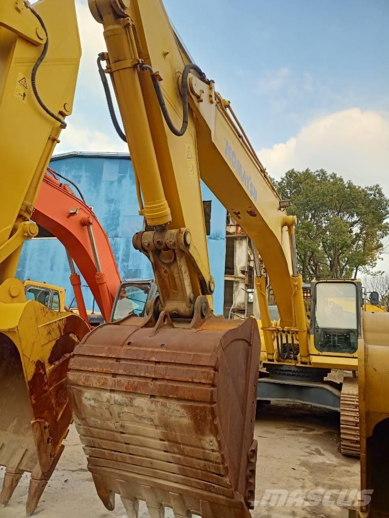 Komatsu PC400-7 Roomikekskavaatorid