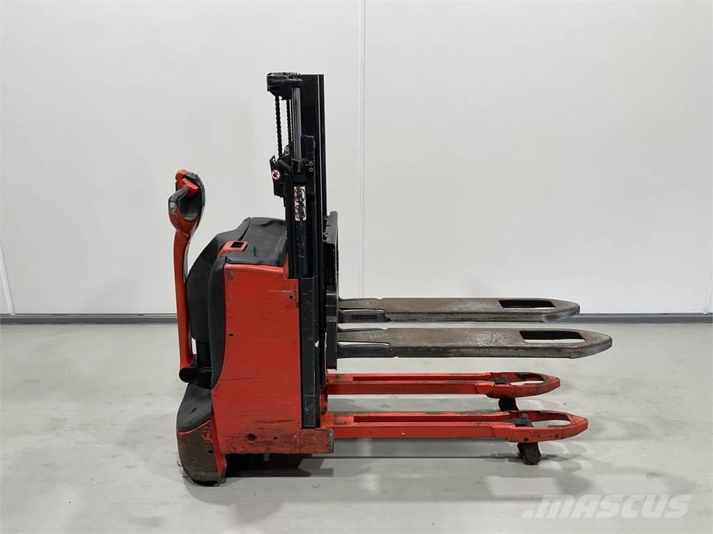 Linde D08 Platvormiga virnastajad
