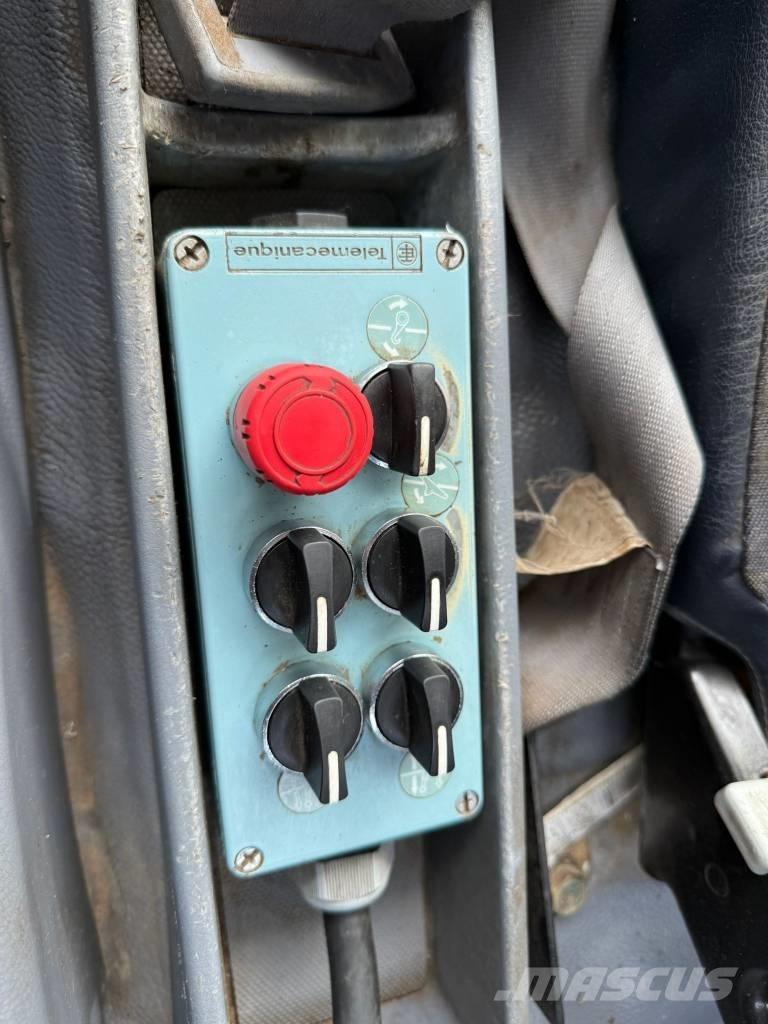 Mitsubishi FUSO Konteinerveokid