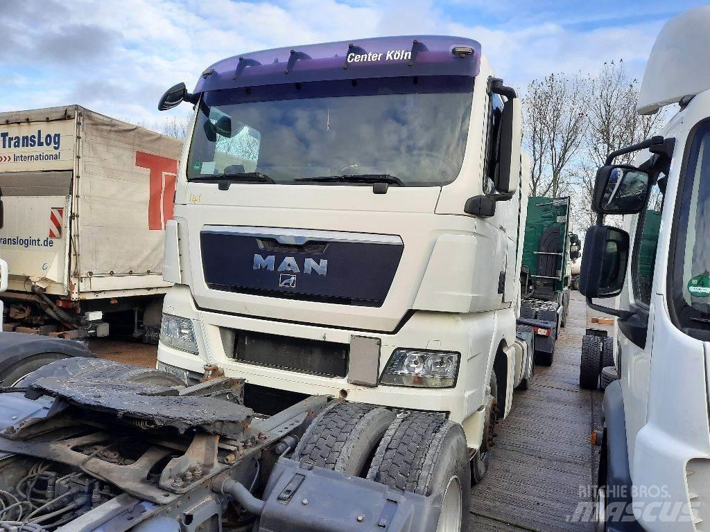 MAN TGX 18.400 Sadulveokid