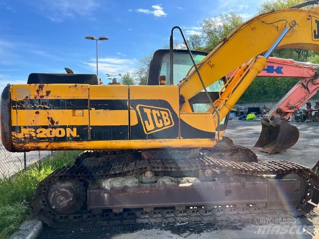 JCB JS 200 Roomikekskavaatorid