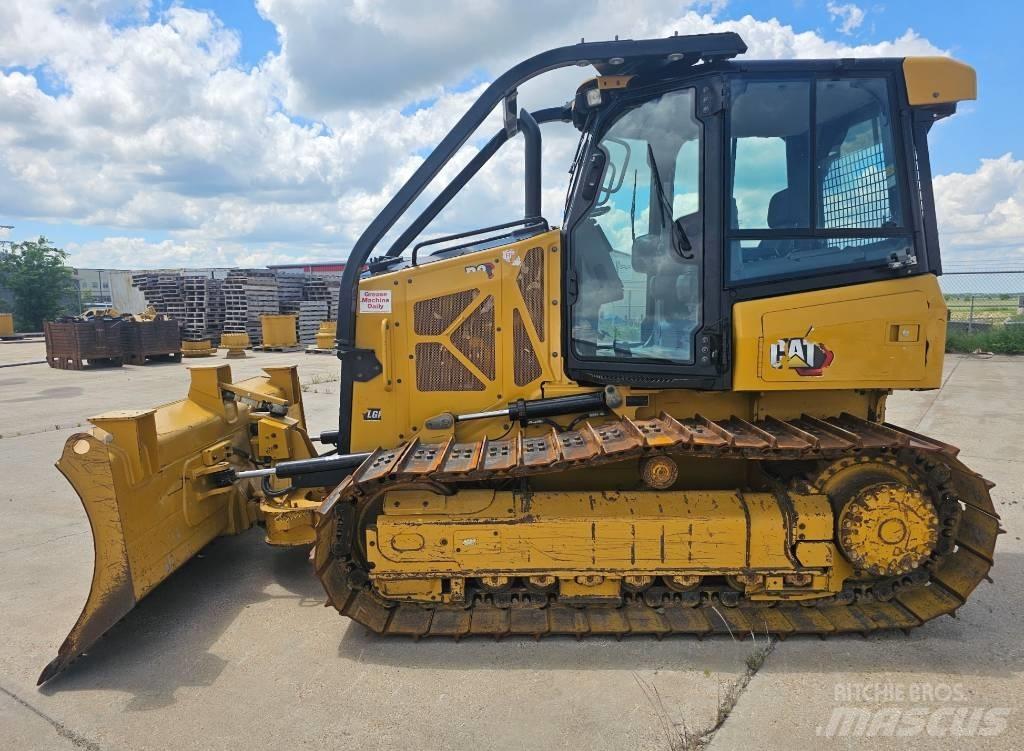 CAT D 3 LGP Buldooserid