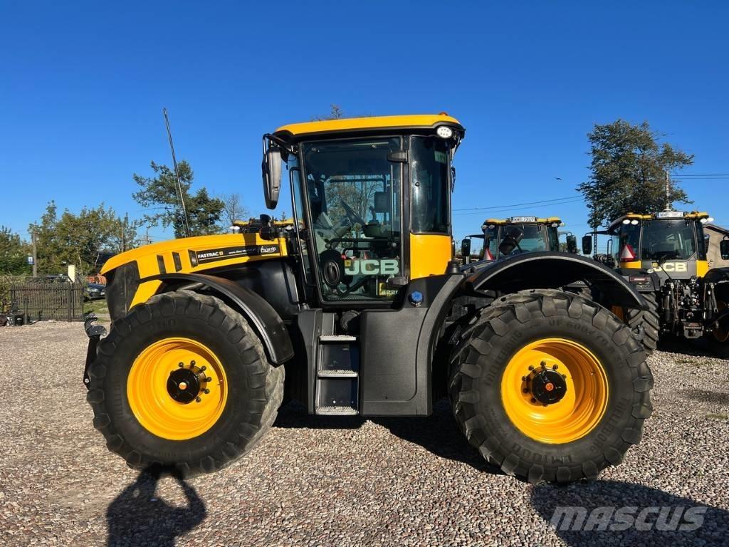JCB Fastrac 4220 Traktorid