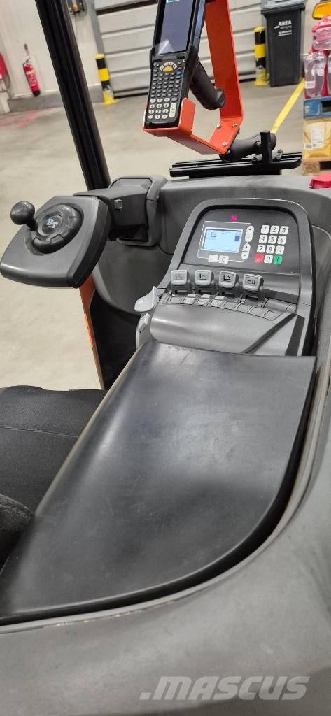 Toyota RRE140 Lükandmastiga tõstukid