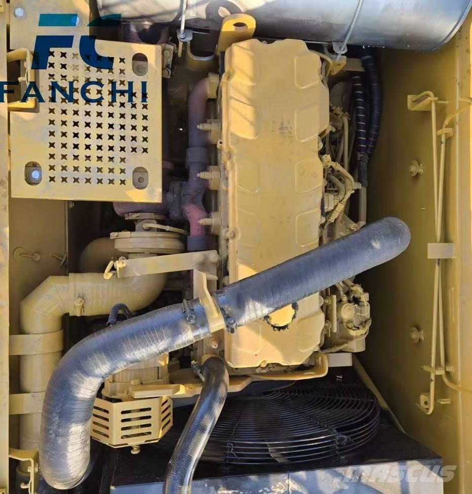 CAT 330 CL Roomikekskavaatorid