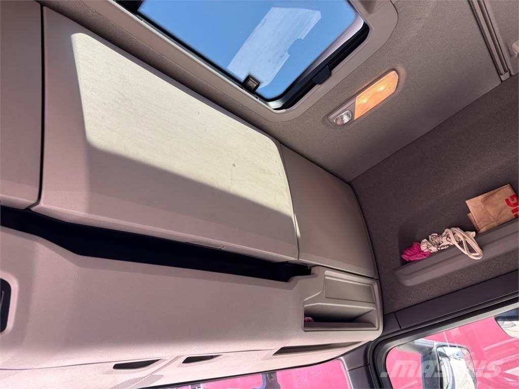 Scania R450 Sadulveokid