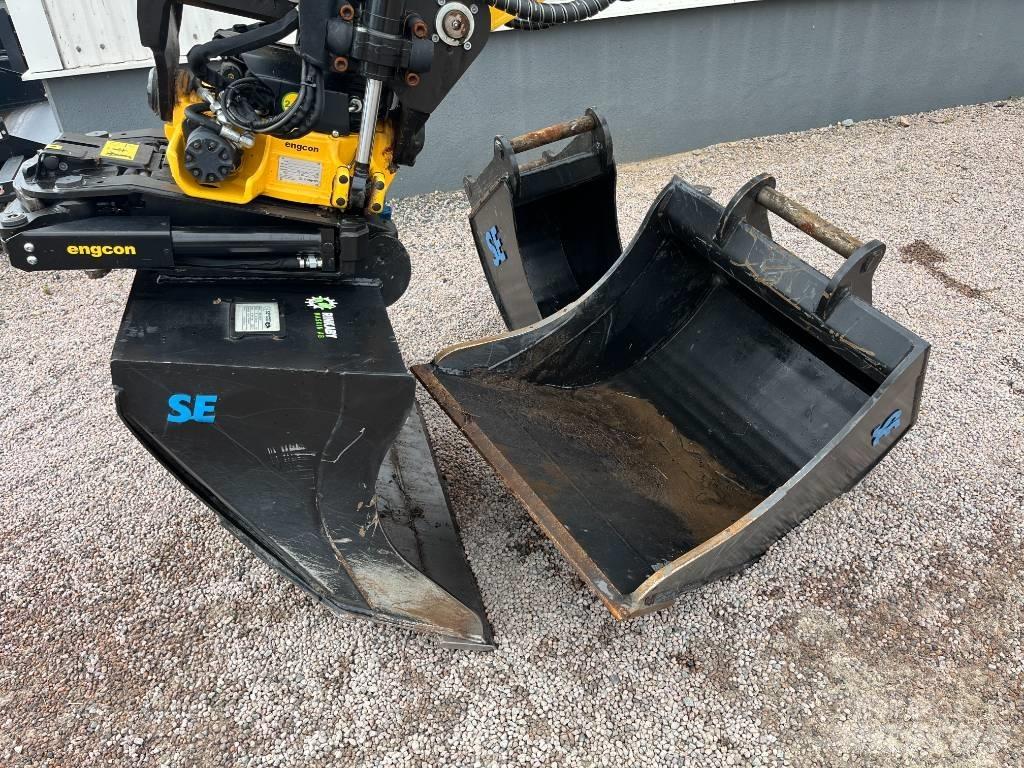 Komatsu PC78US-11E0 Väikeekskavaatorid 7t-12t