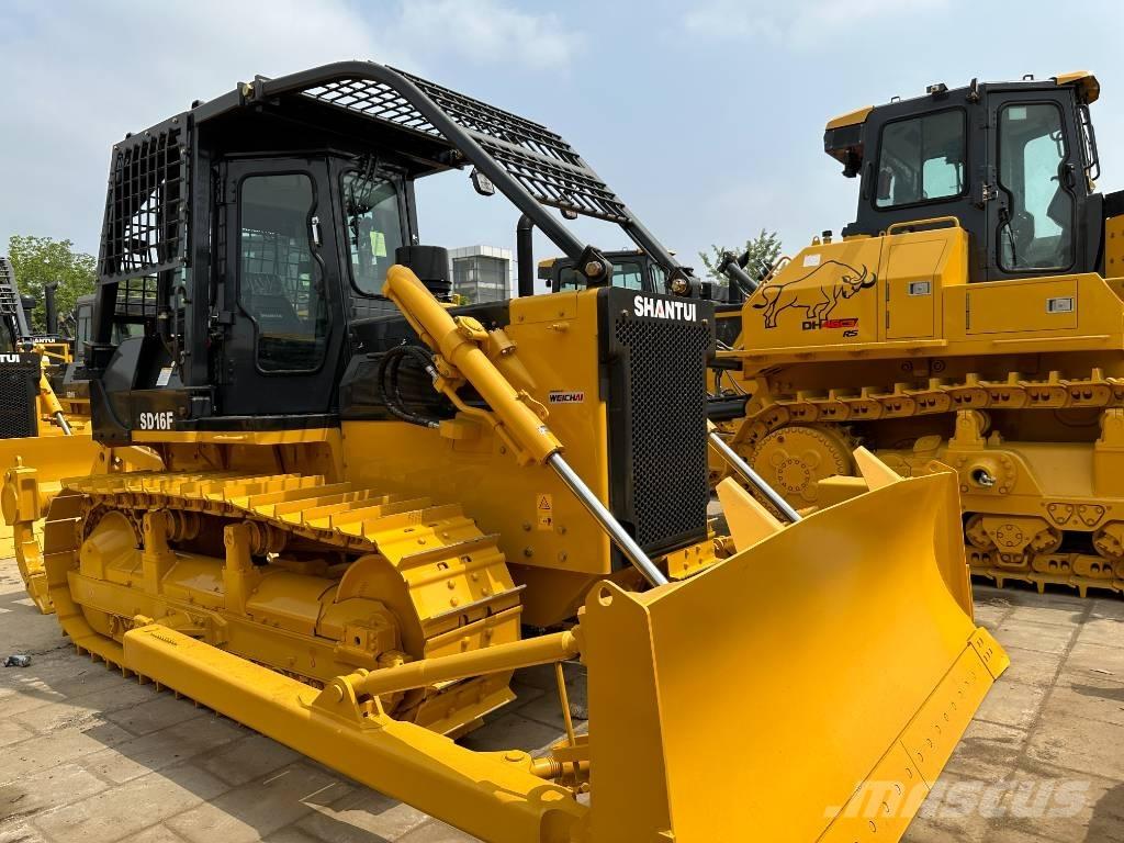 Shantui SD 16 Buldooserid