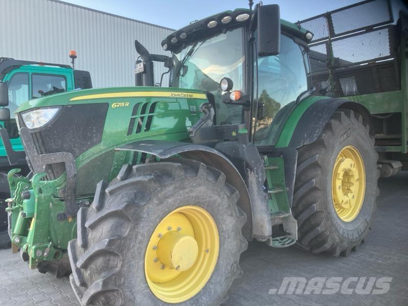 John Deere 6215R Traktorid
