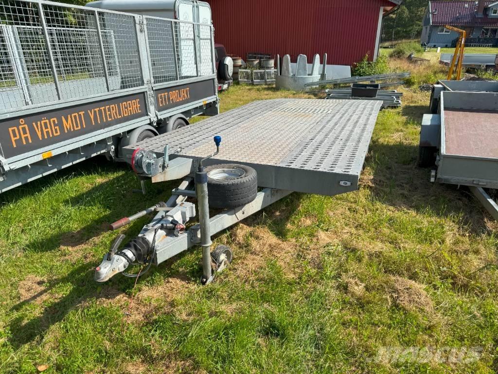 NIEWIADOW 02 Raskeveohaagised