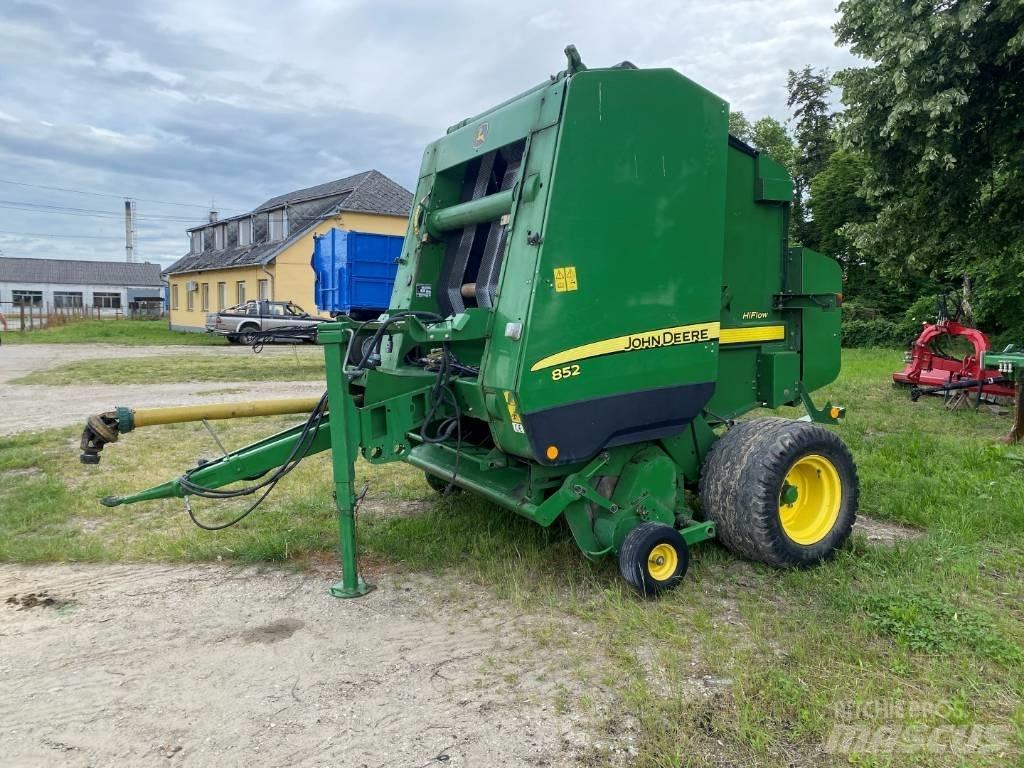 John Deere 852 Ruloonpressid