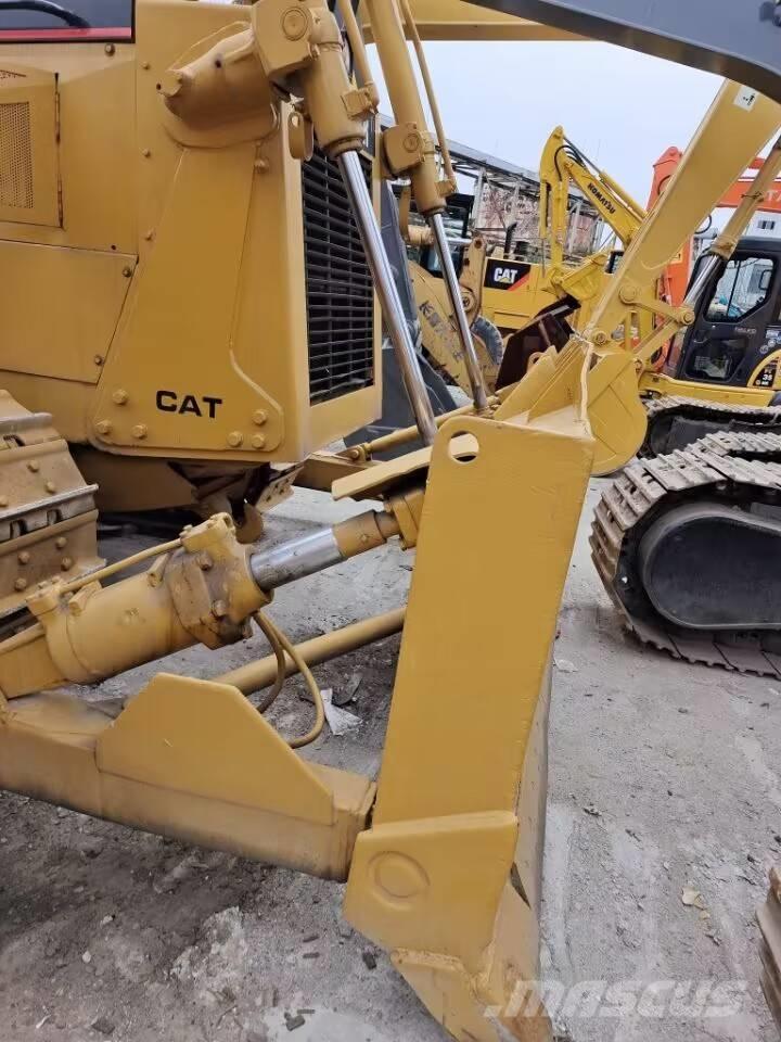 CAT D 6 G Buldooserid