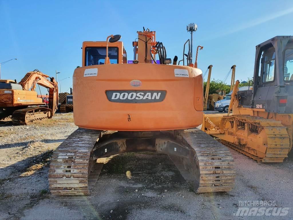 Doosan DX 235 LCR Roomikekskavaatorid