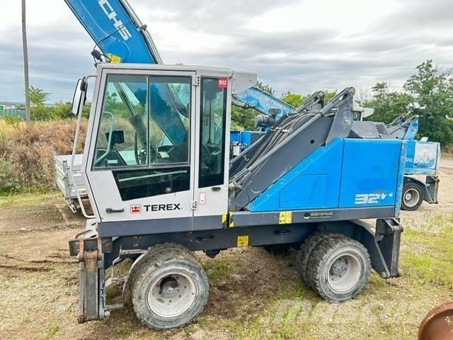 Fuchs MHL 320 Materjalikäitlusmasinad