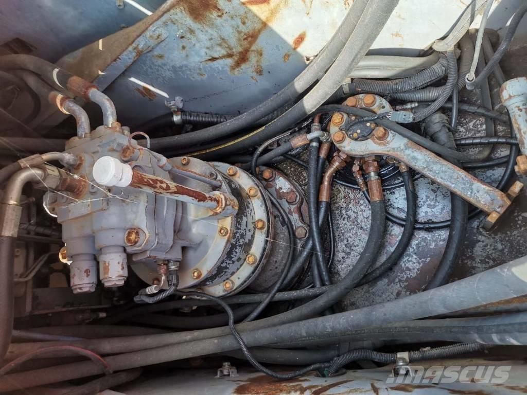 Hitachi ZX 210 W Ratasekskavaatorid