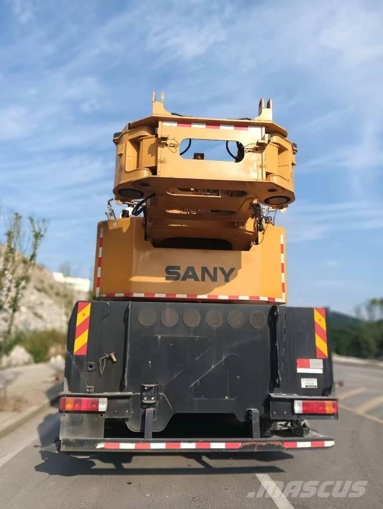 Sany SAC4500T Maastikutõstukid