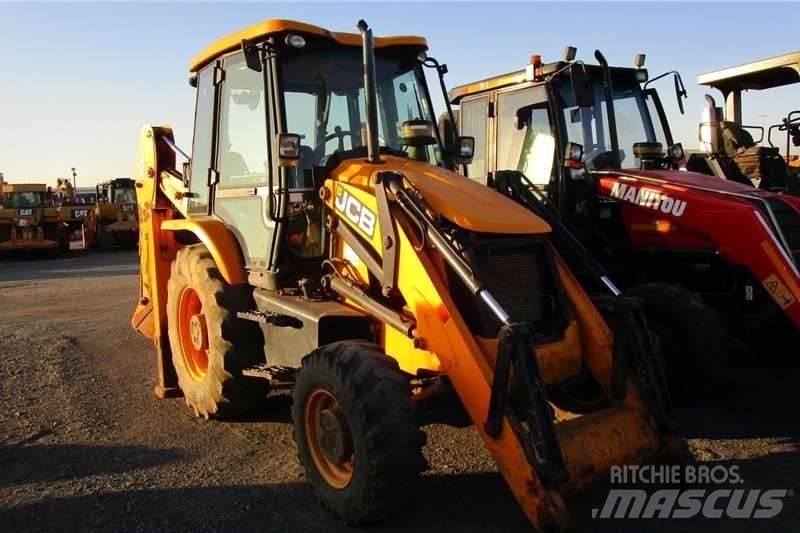 JCB 3DX Ekskavaatorlaadurid