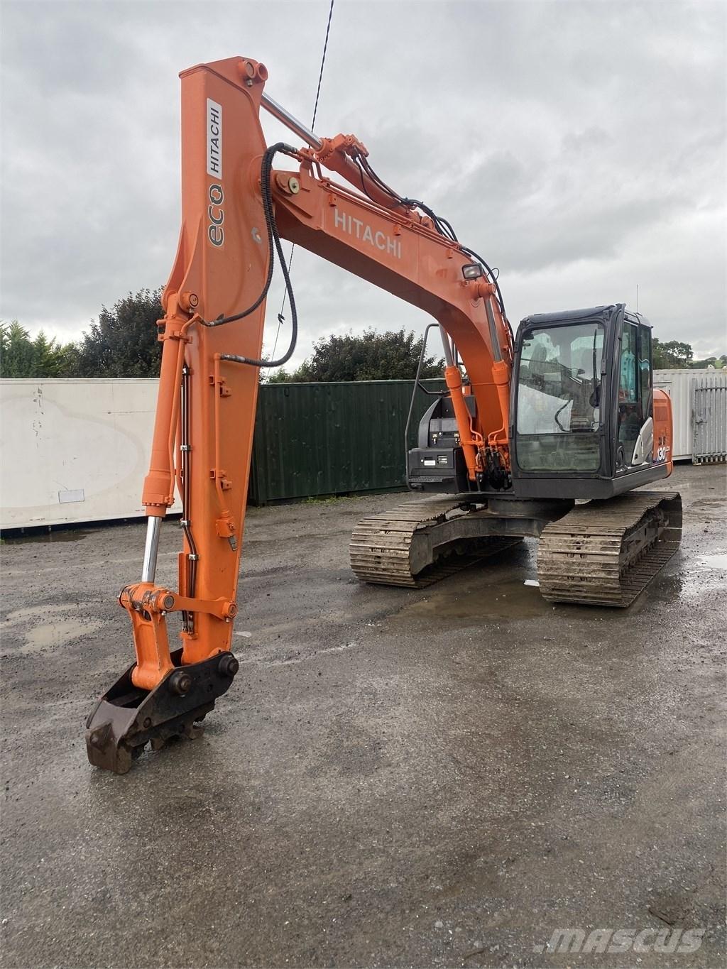 Hitachi 130-6 Roomikekskavaatorid