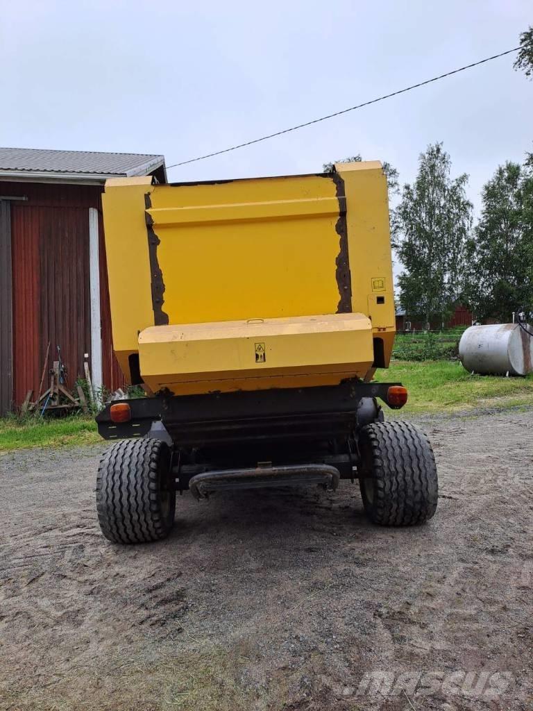 New Holland BR 7060 Ruloonpressid