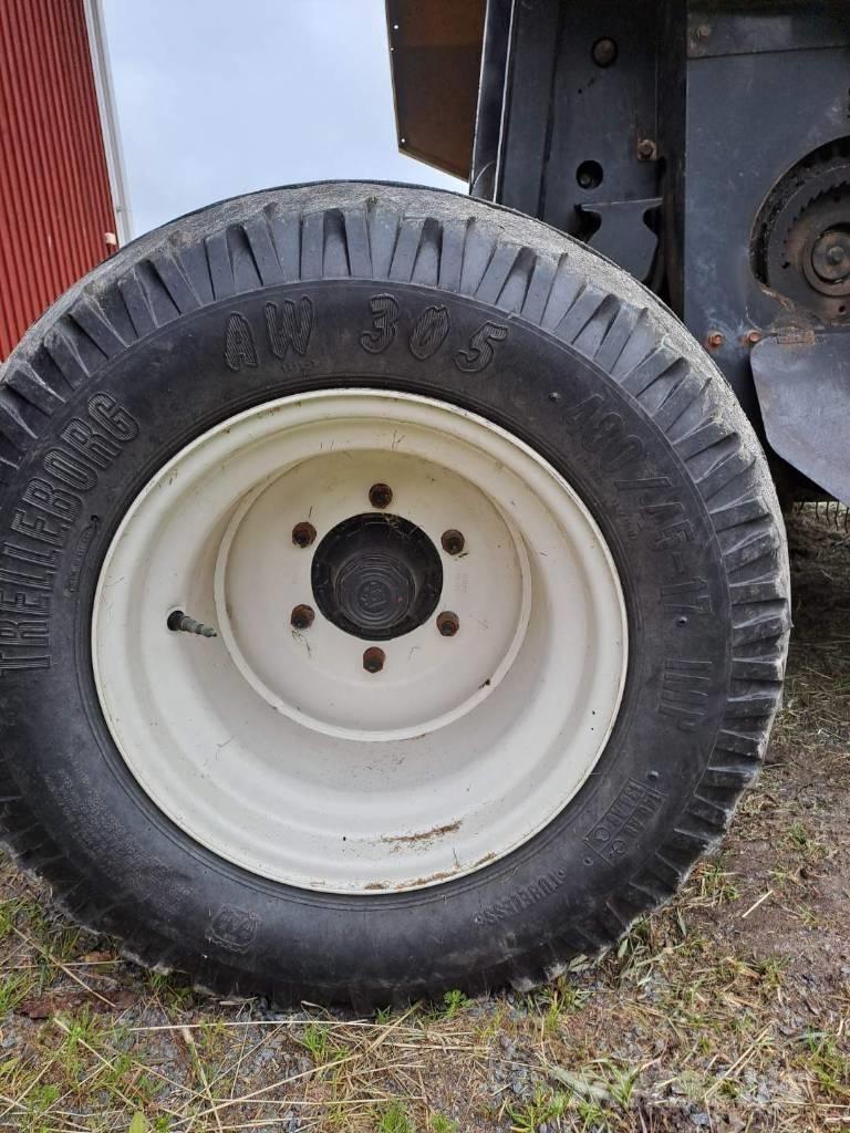 New Holland BR 7060 Ruloonpressid