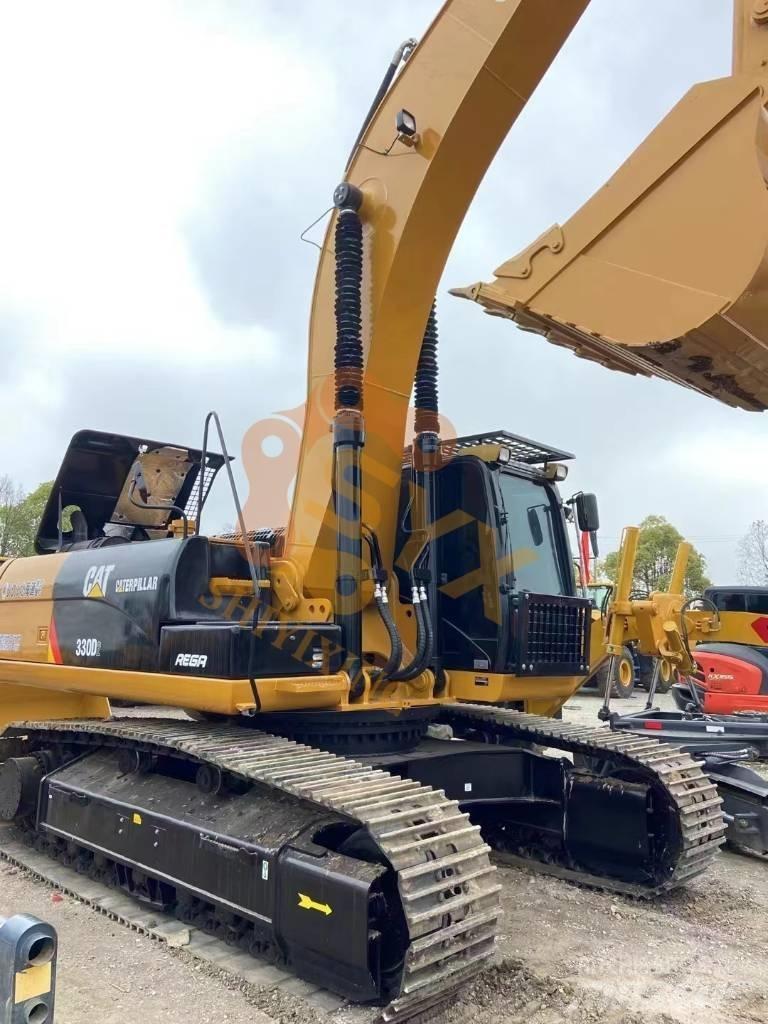 CAT 330 D2 Roomikekskavaatorid