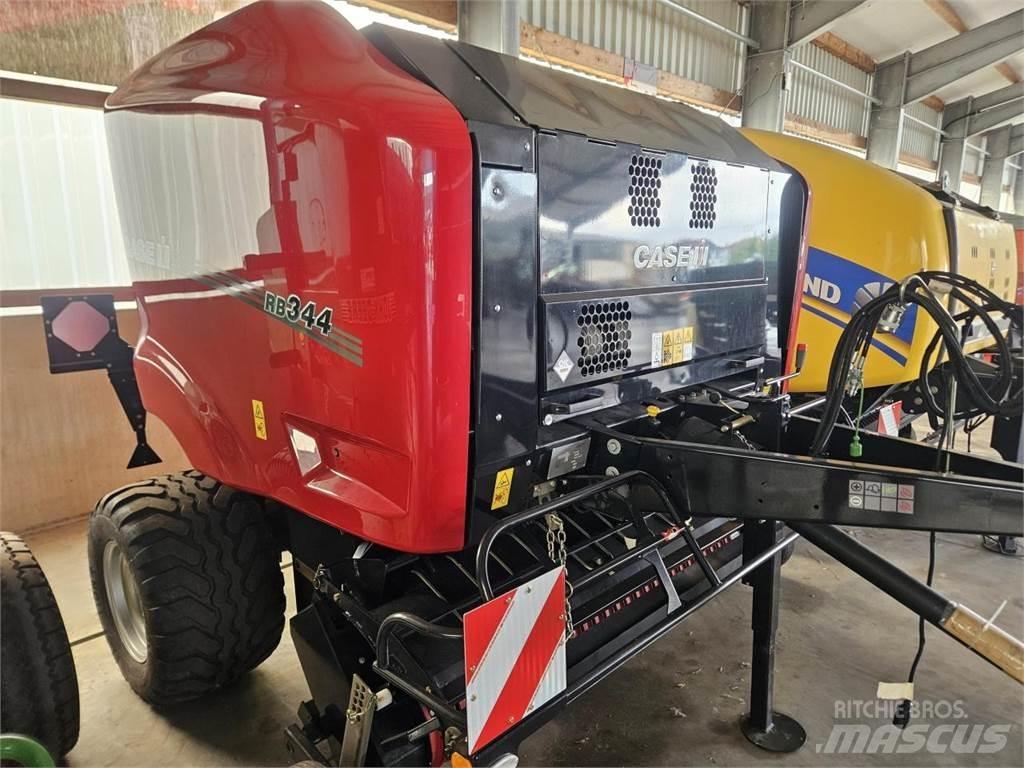Case IH RB 344 RC Ruloonpressid