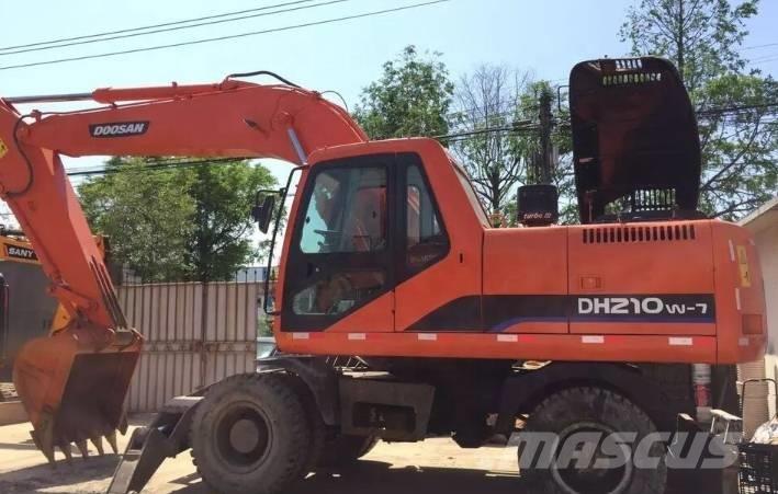 Doosan DH210W-7 Ratasekskavaatorid