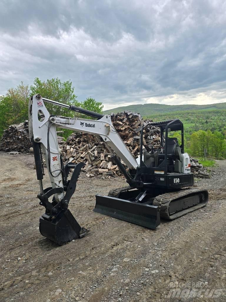 Bobcat E 50 Miniekskavaatorid < 7 t