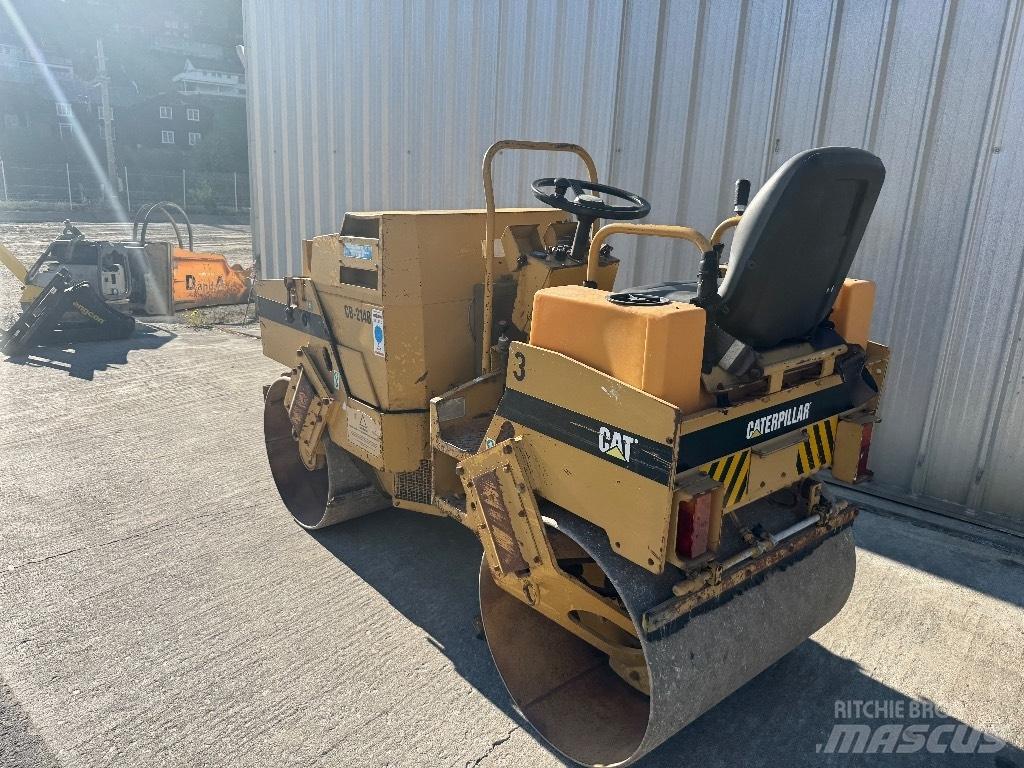 CAT CB 214 B Pinnasetihendajad