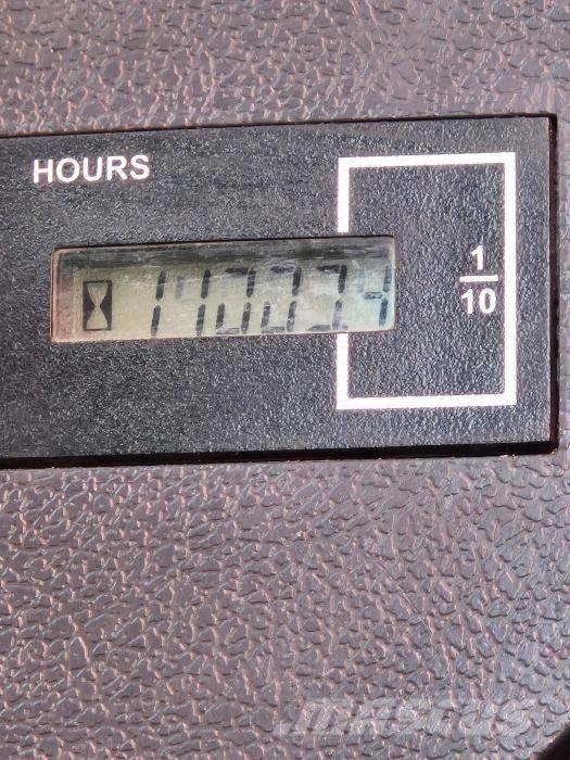 Hyundai HW 60 Eco Ratasekskavaatorid