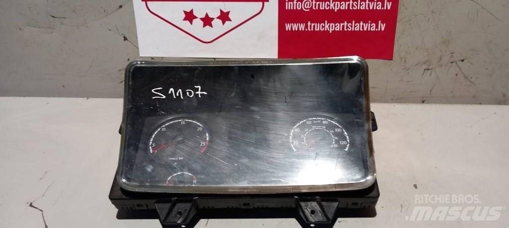 Scania R 440.  1946411 Elektroonikaseadmed