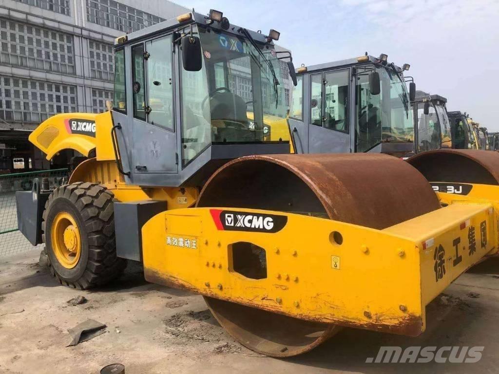 XCMG XS 223 J Ühe trumliga rullid